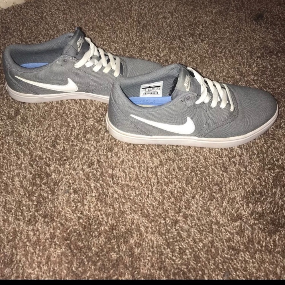 nike canvas shoes